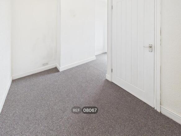 3 bed Terraced to rent Image 11