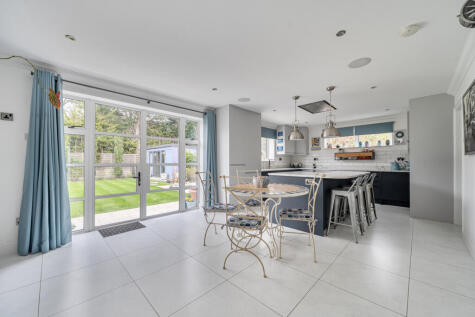 Meadway Park, Gerrards Cross, Buckinghamshire