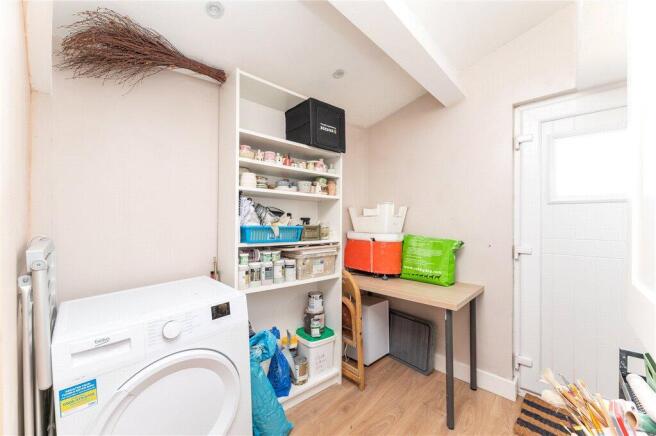 2 bed Semi-Detached for sale Image 11
