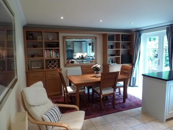 Dining (Main)