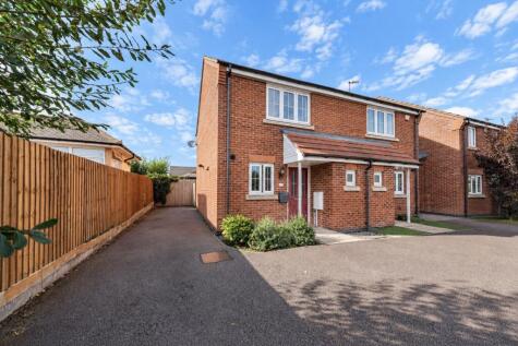 Barr Close, Enderby, Leicester, Leicestershire