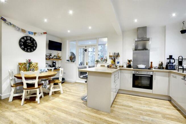 Kitchen Diner_1.jpg