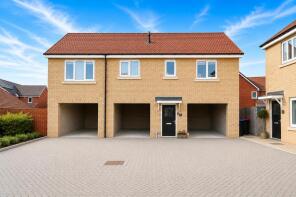 22, The Pastures, Chelmsford CM3 2FX