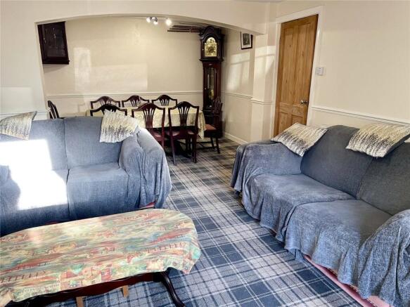 2 bed Apartment for sale Image 8