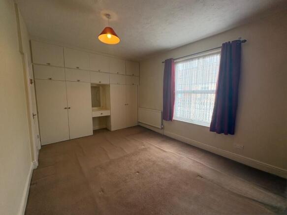3 bed Terraced to rent Image 7