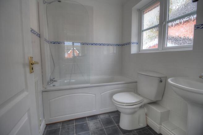 En-Suite 2