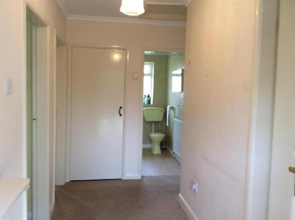 Hallway.JPG