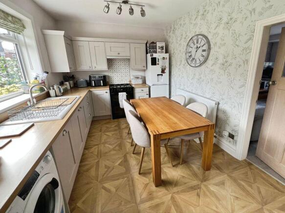 Kitchen Diner