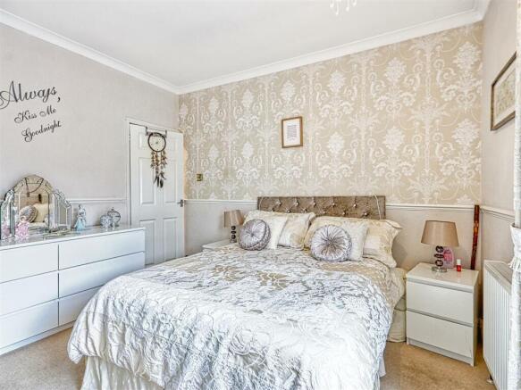 bed 1