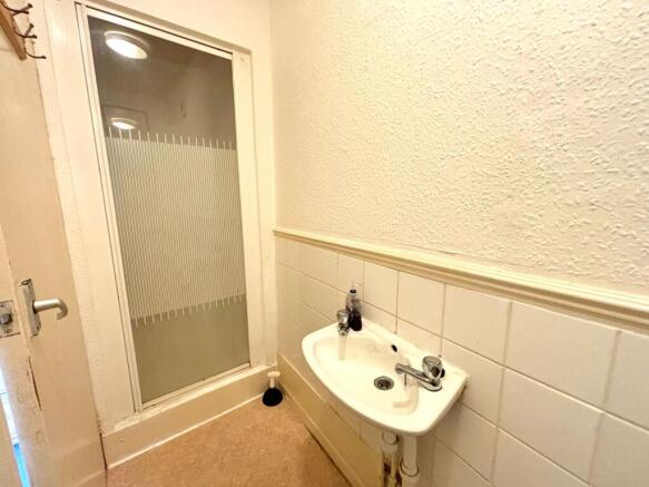 1 bed Flat to rent Image 9