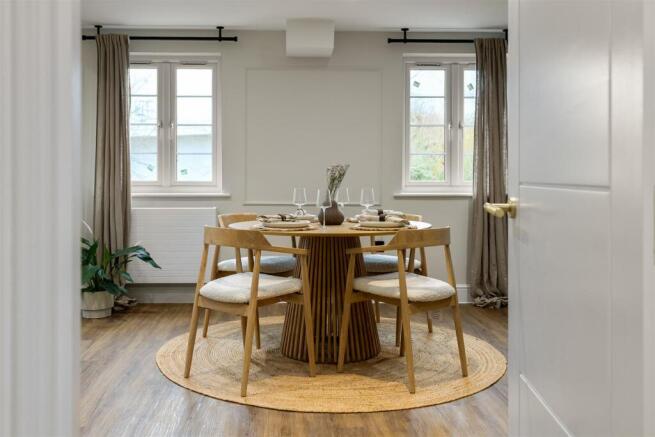 4HighamRd-ShowFlatWeb10.jpg