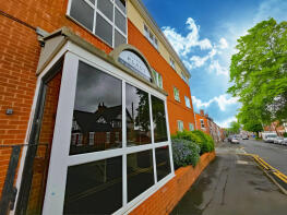 Flat 8, 72 74 The Place, Corporation Street, Stoke, Stoke-on-trent ST4 4AY