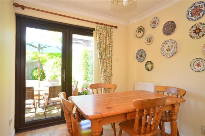 Kitchen / Breakfast Room