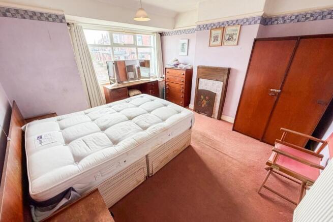 3 bed Semi-Detached for sale Image 7