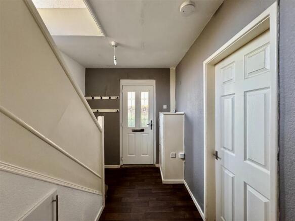 2 bed Semi-Detached for sale Image 5
