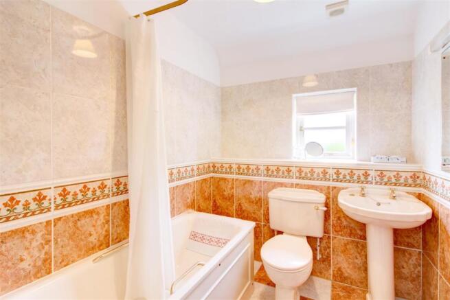 Family bathroom