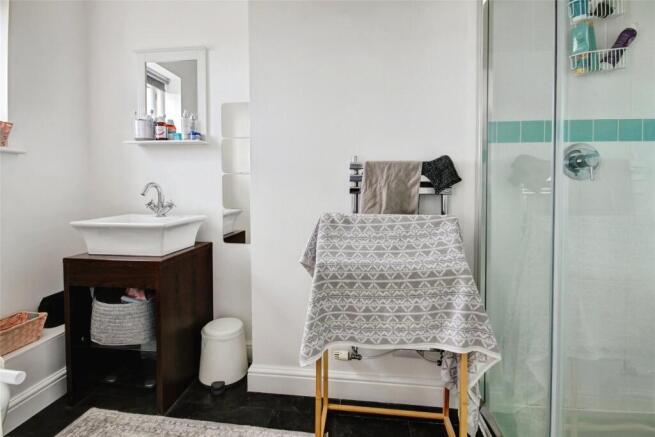 Ensuite 2