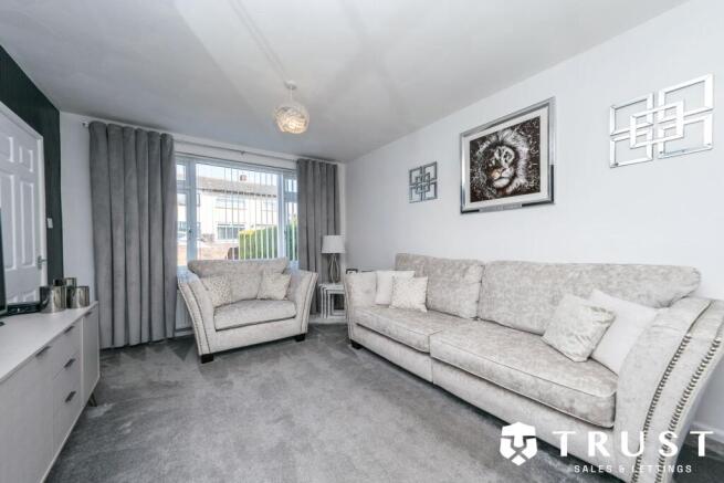 3 bed Semi-Detached for sale Image 7