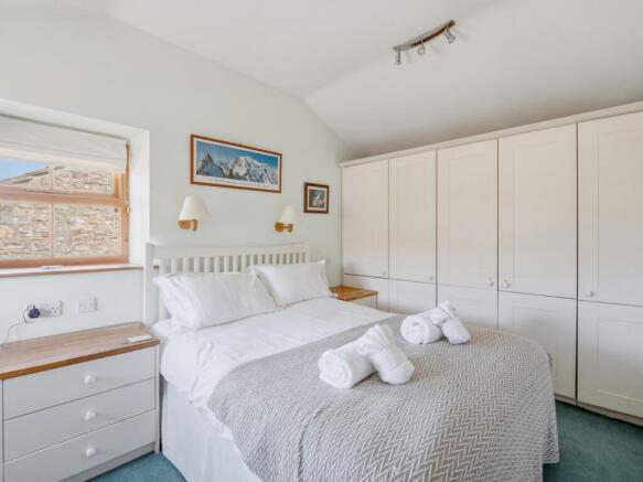 2 bed Barn Conversion for sale Image 12