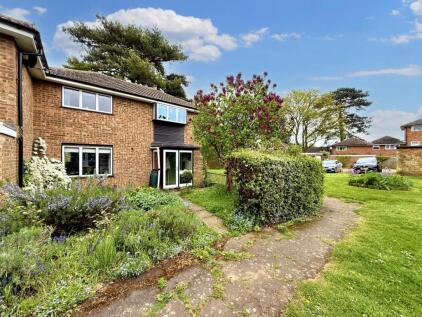 Regency Close, Weedon, NN7 4PD