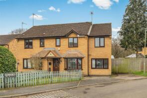 71, Winchester Close, Banbury OX16 4FU