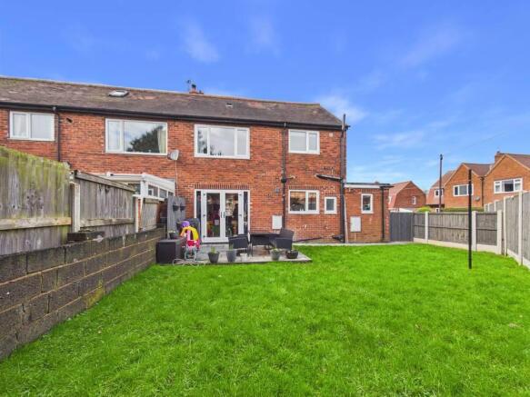 3 bed Semi-Detached for sale Image 10