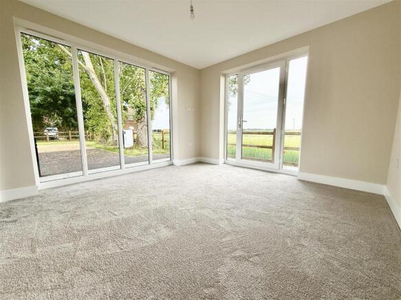 dining room / bedroom