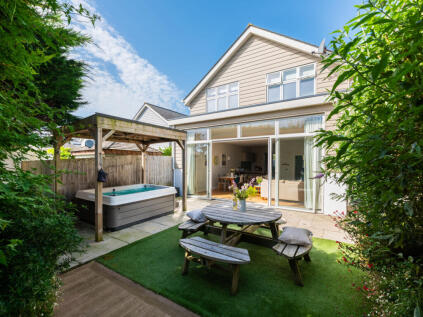 Francis Road, PL27