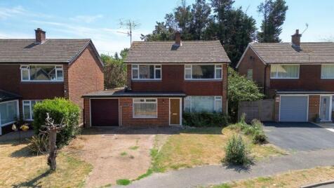 Cannon Grove, Fetcham, KT22