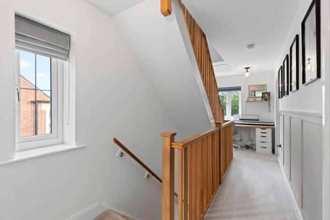 3 bed Semi-Detached for sale Image 9