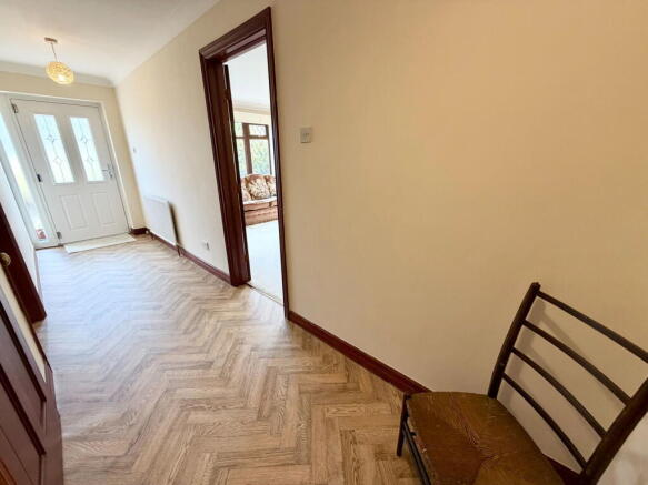 3 bed Detached Bungalow for sale Image 9