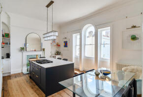 First Floor, 1, Devonshire Place, Bear Flat, Bath BA2 4SW