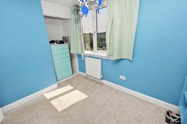 3 bed Town House for sale Image 12