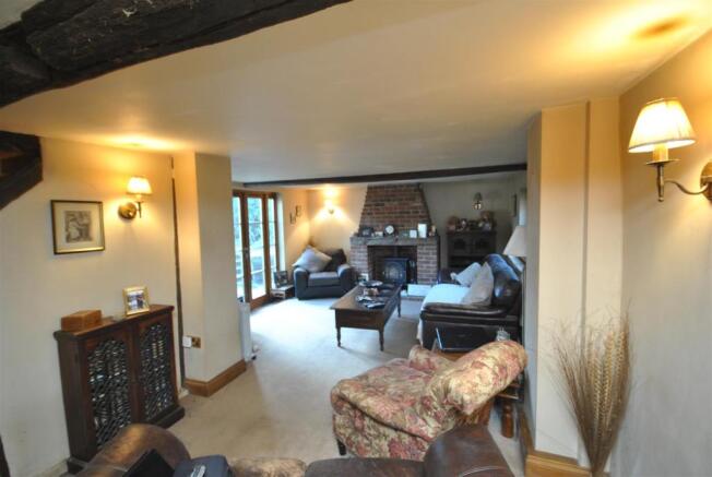 SITTING ROOM
