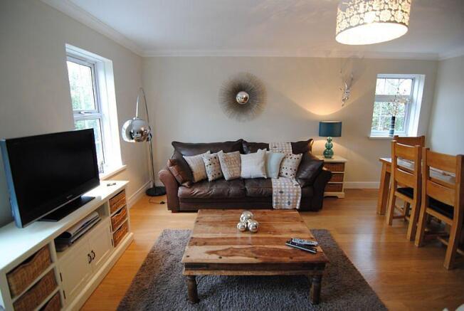 spacious 2 bedroom a