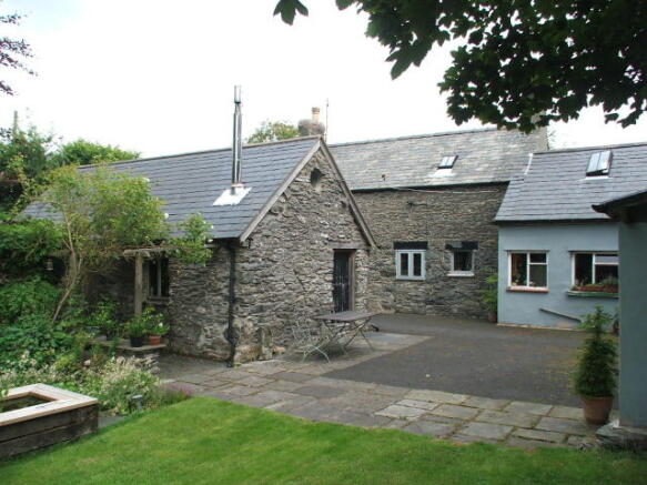 Photo 3