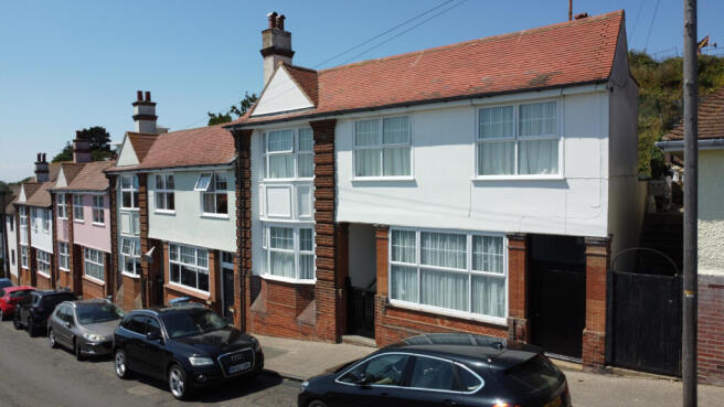 5 Bedroom End Terrace House for Sale - Felixstow