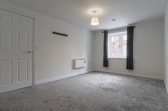 2 bed Apartment for sale Image 6