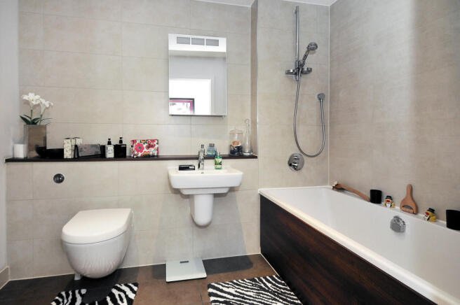 Main Bathroom