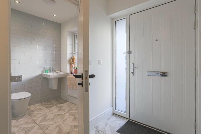 3 bed Semi-Detached for sale Image 7