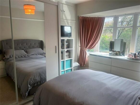 3 bed Semi-Detached for sale Image 12