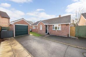24, Woodborough Close, Trowbridge BA14 0XU