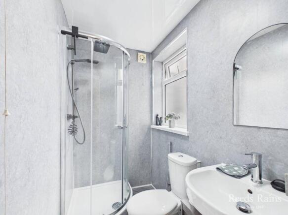 2 bed Terraced for sale Image 8