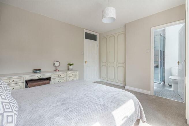 Bedroom-1-3.jpg