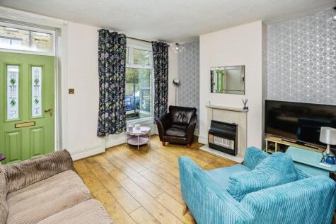Manchester Road, Huddersfield, HD7
