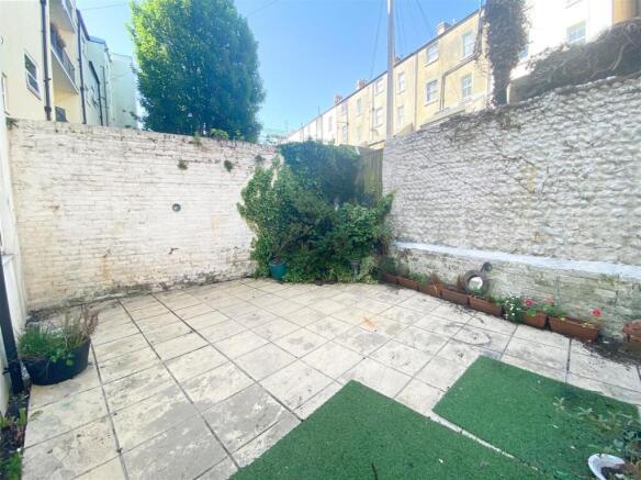 Courtyard.jpg