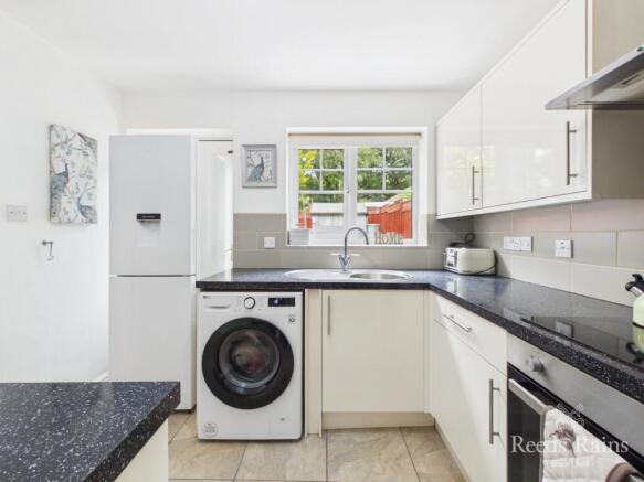 3 bed Detached for sale Image 4