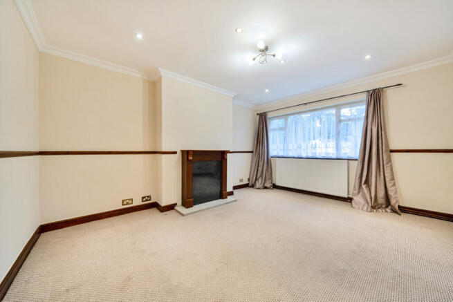 1347940-3-68b5e86...