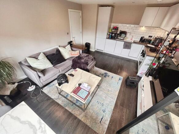 1 bed Apartment to rent Image 4