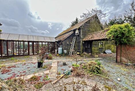 The Stables, Main Road, Stratford St. Andrew, Saxmundham, Suffolk, IP17 1LF